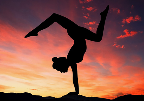 RISCOS DO YOGA PARA A INCANSÁVEL NATUREZA HUMANA